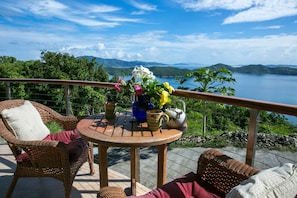 Outdoor dining - Couples Retreat, Sweeping VIEWS, Kayaks Await at the Beach! (St. John)