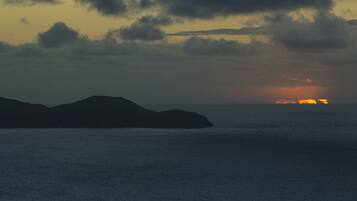 Liegestühle, Strandtücher