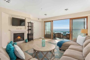 Smart TV, fireplace