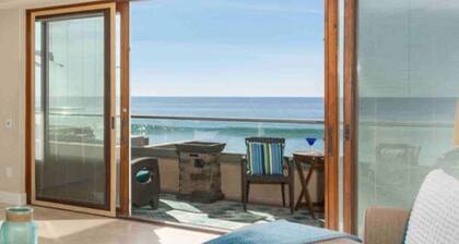 Tilava perheystävällinen villa, upeat näkymät merelle ja rannikkomalli