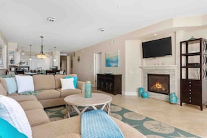 Smart TV, fireplace