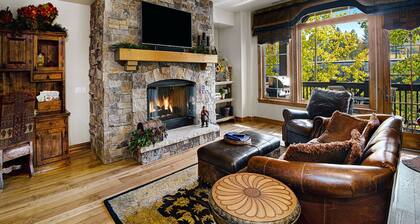 Beaver Creek Landing 206 | 3BR Ski-In/Ski-Out | Summer AC, Pool and Hot Tubs