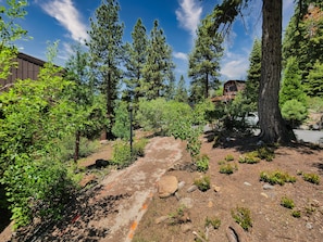 Property grounds - 4BD/3BA Northshore Condo Lakeview 2 Master Suites Sleeps up to 8 Great Value  (Tahoe City)