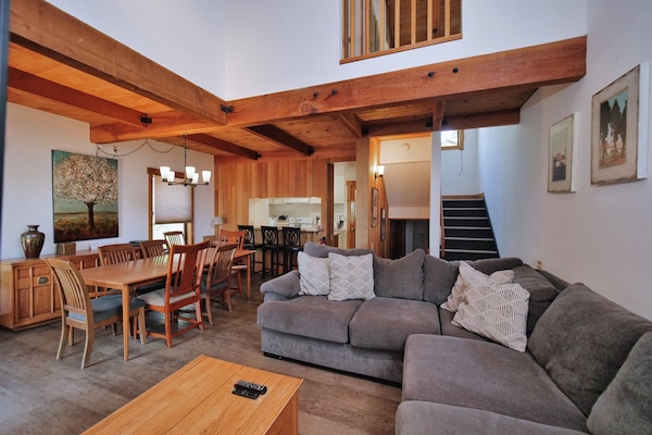 リビング エリア