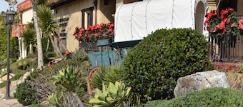 Adorable 1 bd cottage, heart of Old Town-- WE LOVE PETS! Insta @oldtownvacay