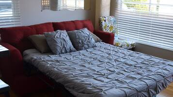 1 chambre, fer et planche Ă repasser, lit parapluie, Wi-Fi