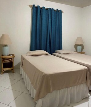 1 habitación y caja de seguridad en la habitación