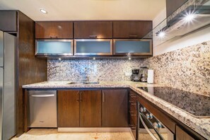 Fridge, microwave, toaster, cookware/dishes/utensils