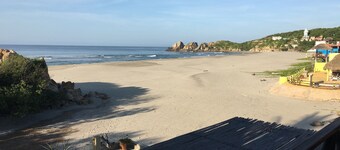 Beachfront Villa C/W Private Pool 3BR/3.5 BA on Secluded Beach
