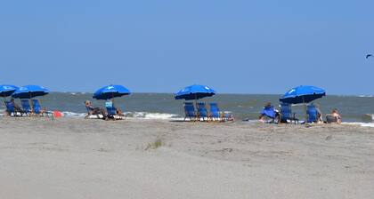 Fall days & nights still call for flip-flops at Hannah's Cabana....