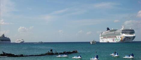 ビーチ、サンラウンジャー、ビーチタオル