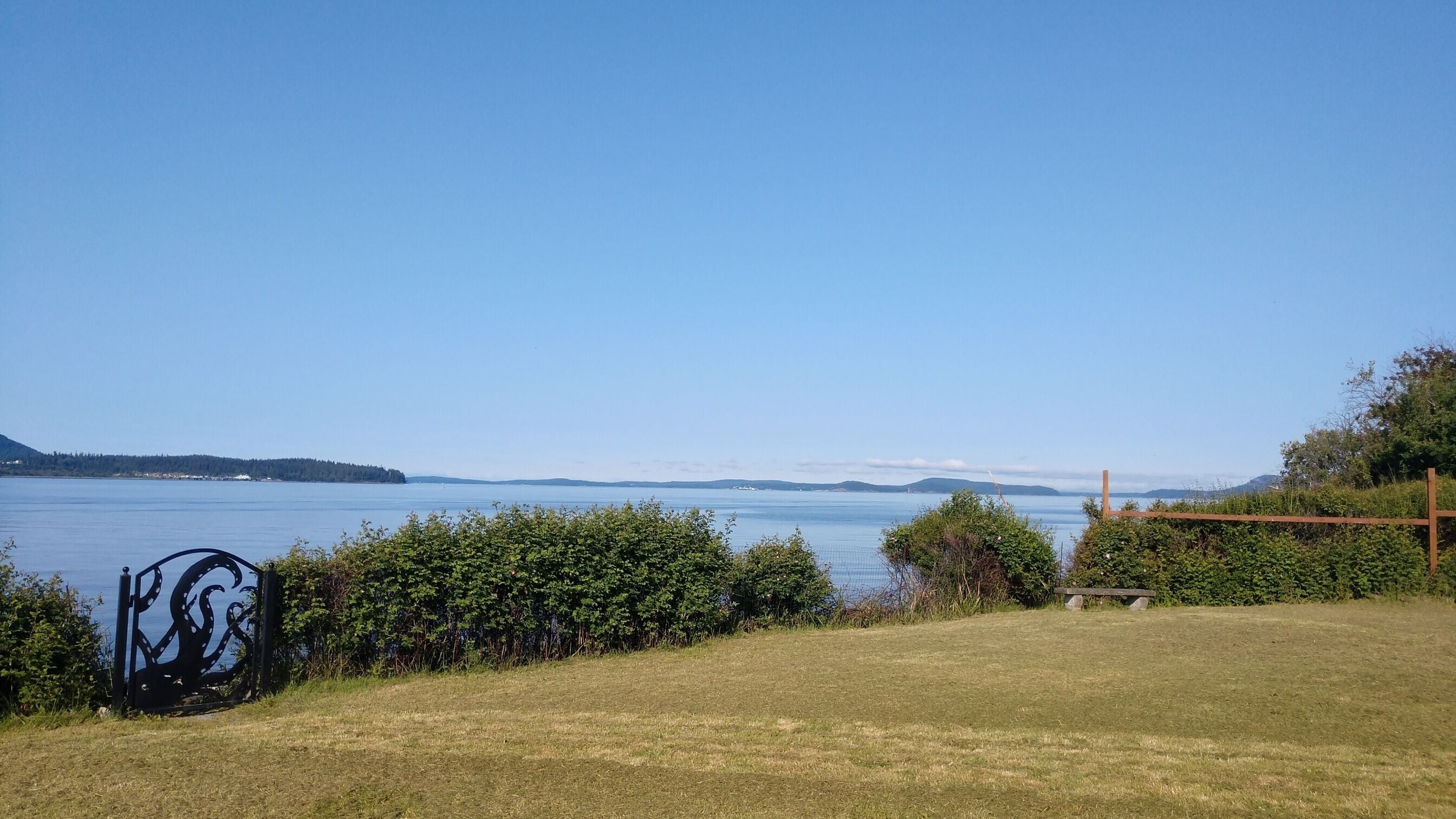REMARKABLE BEACH LIVING! Loaded with fun!