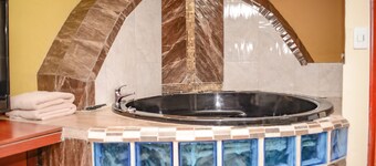 Duplex Two bedroom AC Hot TUB, Parque Poblado