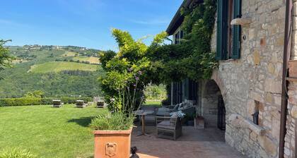 Totally Private18th Century Stone Villa with 15mt heated Pool