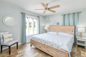 6 bedrooms, free WiFi, bed sheets