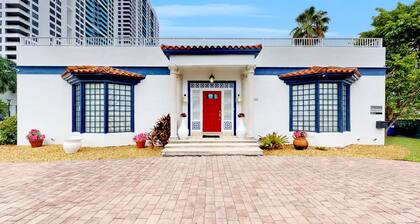 DIAMOND GREAT VILLA SUURILLA RYHMILLE SOUTH BEACHIN SYDÄN!