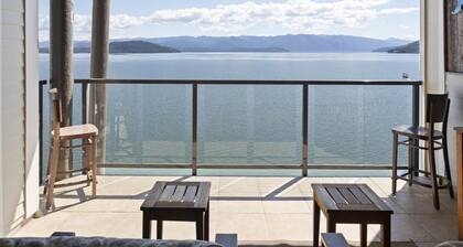 Top Floor Condo, Great Views- Seasons at Sandpoint