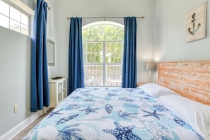 5 bedrooms, free WiFi, bed sheets