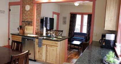 Todellinen keskusta Bozeman ... Hauskaa kaikkina vuodenaikoina!