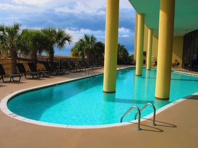 Beachfront, indoor/outdoor pools. Best view on Gulf Coast! NO FEES OF ANY TYPE. 
