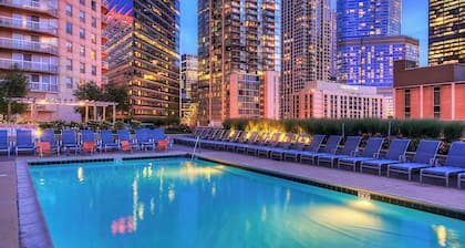 52th Floor MagMile - VUES, piscine, WiFi, centre de fitness