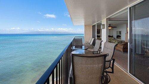 🌅🌊 Oceanfront Corner 2BR Condo🏝Panoramic Views🌺 Apr-Jun Deals