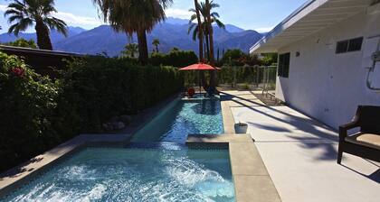 Century Centre moderni kauneus Palm Springsin sydämessä