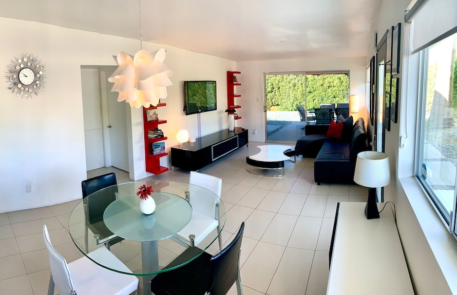 Mid-century Modern Beauty Im Herzen Von Palm Springs - Palm Springs, CA