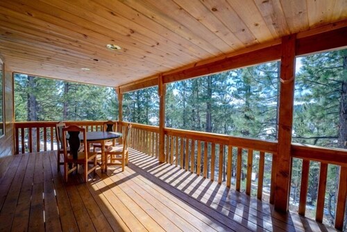 S`more Fun Cabin great location in Strawberry & perfect homebase for activities