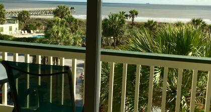 Isle of Palms - 3rd Floor Ocean Front with Private Balcony, Pool, and Pier