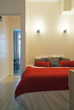 1 bedroom, iron/ironing board, free WiFi, bed sheets