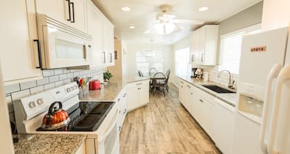 Next to Zion Canyon Hot Springs! Near Zion, Great Hiking, Mountain Bike Trails