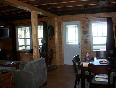 Beautiful Cabin in the Heart of Blue Ridge Parkway