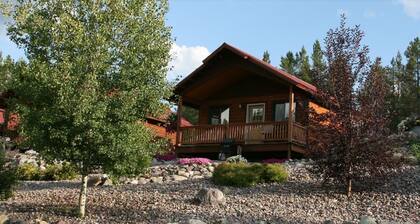 #6 - WOLF CABIN – BEAUTIFUL PRIVATE SETTING, 6 MILES TO GLACIER PARK