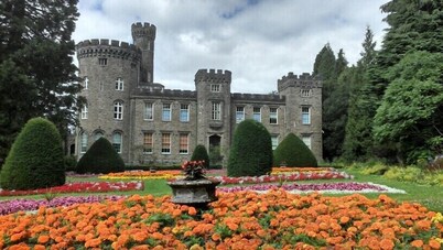 Experience the magic of Wales, take in mountain views with family and friends!