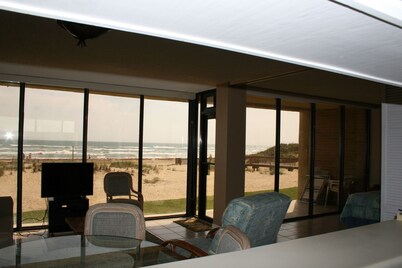 Beachfront Ground Floor - Steps to Beach with Unbelievable Views!!!   