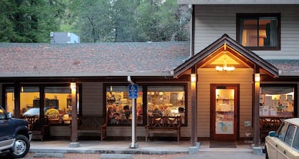 Boulangerie de Raymond - Gravenstein Cottage avec petit déjeuner !!!