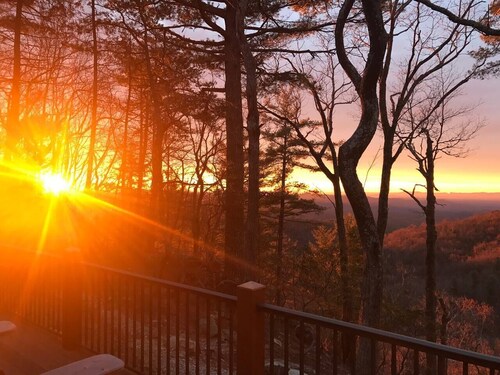 Elkhorn  Romantic Winter Escape with Mountain Views. Winter special inquire