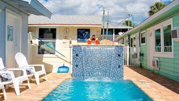 Beheizter Pool