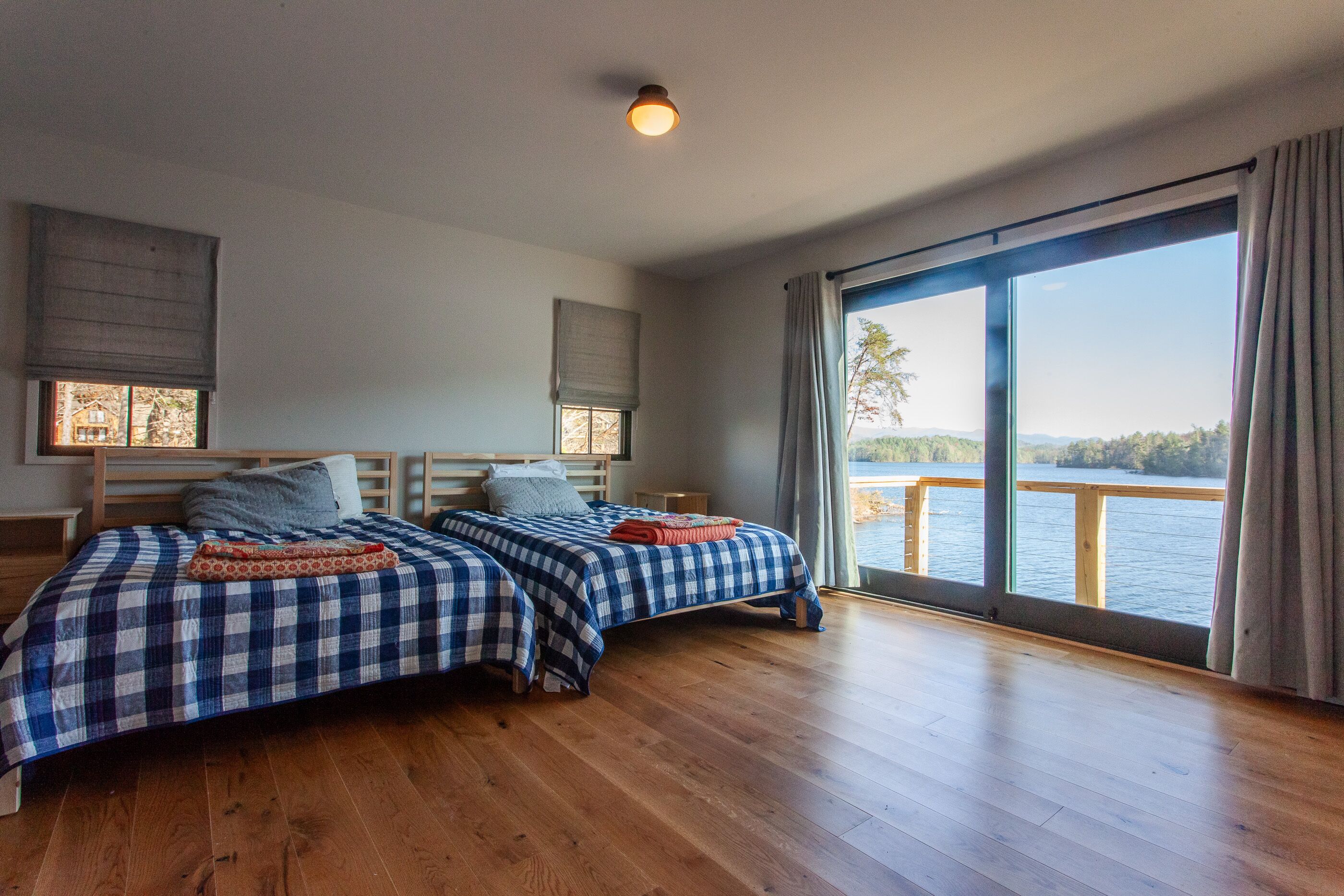 5 habitaciones, wifi gratis y ropa de cama 