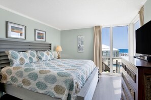 2 makuuhuonetta, silitysrauta/-lauta, ilmainen Wi-Fi, vuodevaatteet