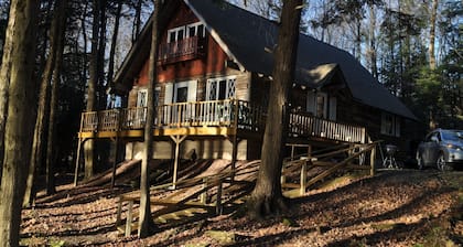 Chalet au bord du lac, dans un cadre vierge, avec intimité et beaucoup d'espace