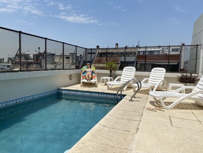 Modern - Recoleta Penthouse - 24/7 Security - Rooftop Pool  -Balcony and View