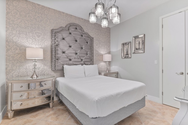 3 habitaciones, tabla de planchar con plancha y wifi gratis