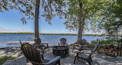 Viehättävä pyökki mäkilammen Contempary Lake House vuokraus - lähellä Acadia