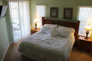 4 Schlafzimmer, Bügeleisen/Bügelbrett, Reisekinderbett, WLAN