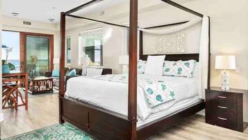 3 bedrooms, desk, iron/ironing board, travel crib