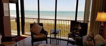 Beachfront 4th Floor, Unbelievable Views!!!