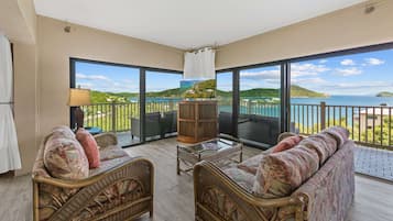 Smart TV, videogiochi, libri