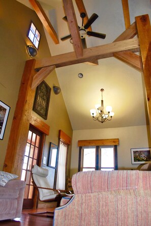 TV, fireplace, stereo - Entire house in small town Manhattan, Montana. (Manhattan)